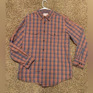 Filson Men’s Lightweight 100% Cotton Long Sleeve Button Down Shirt. Size Large
